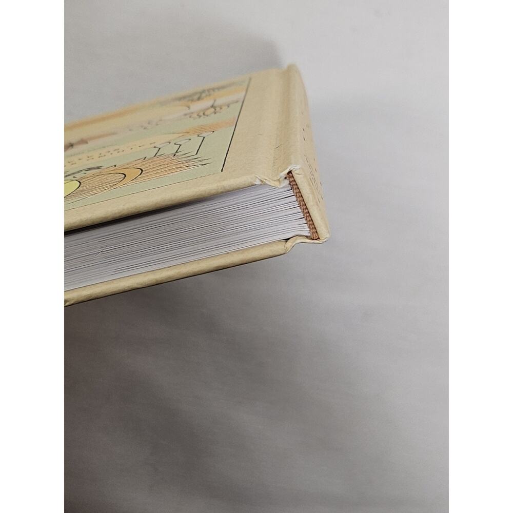 Moon Bath : Bathing Rituals and Recipes for Relaxation and Vitality - Picture 15 of 16